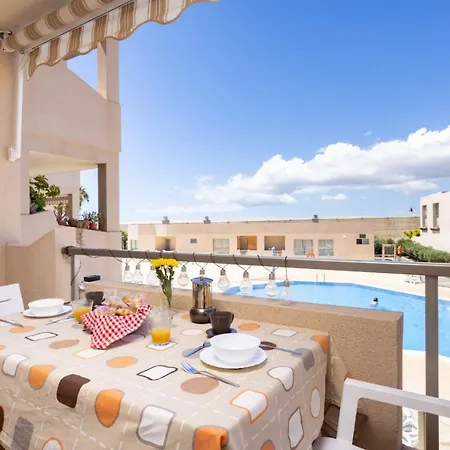 Daire Apartamento Junto A La Playa